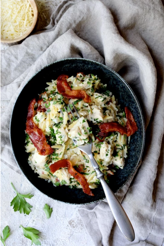 CREAMY ONE POT CHICKEN AND ORZO RISOTTO WITH BACON