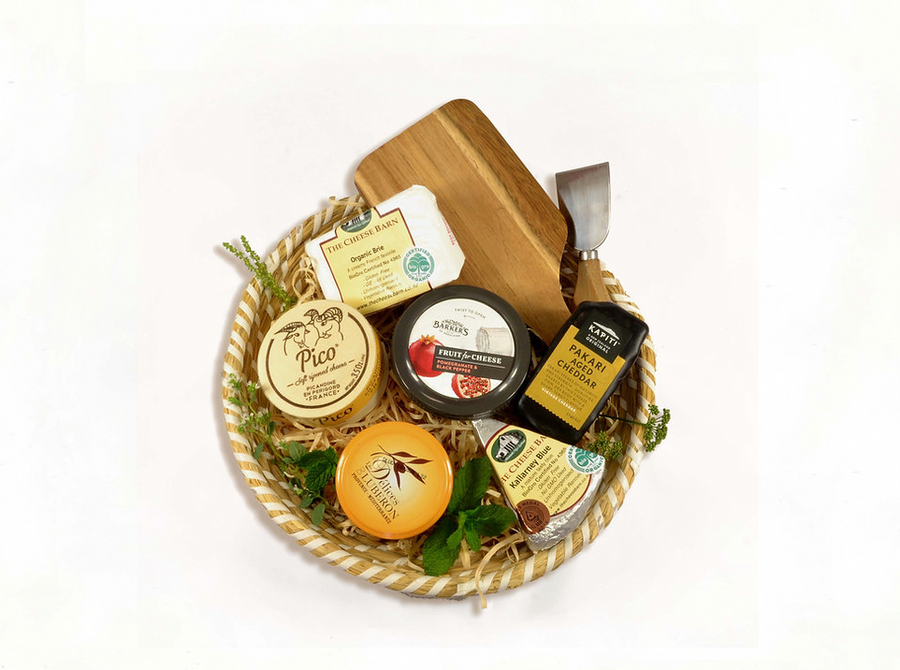 Selection of Cheeses Gift Basket